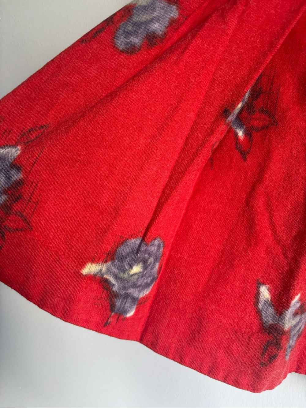 Odille Anthropology Red Floral pleated Wool Skirt size 2 - Picture 2 of 8